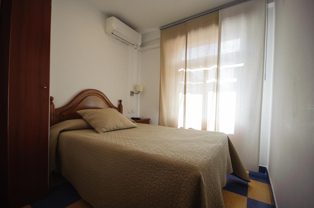 Hostal Restaurante La Trucha Benavente Zewnętrze zdjęcie