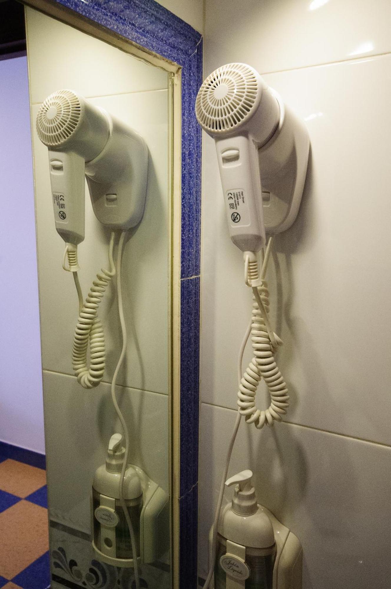 Hostal Restaurante La Trucha Benavente Zewnętrze zdjęcie