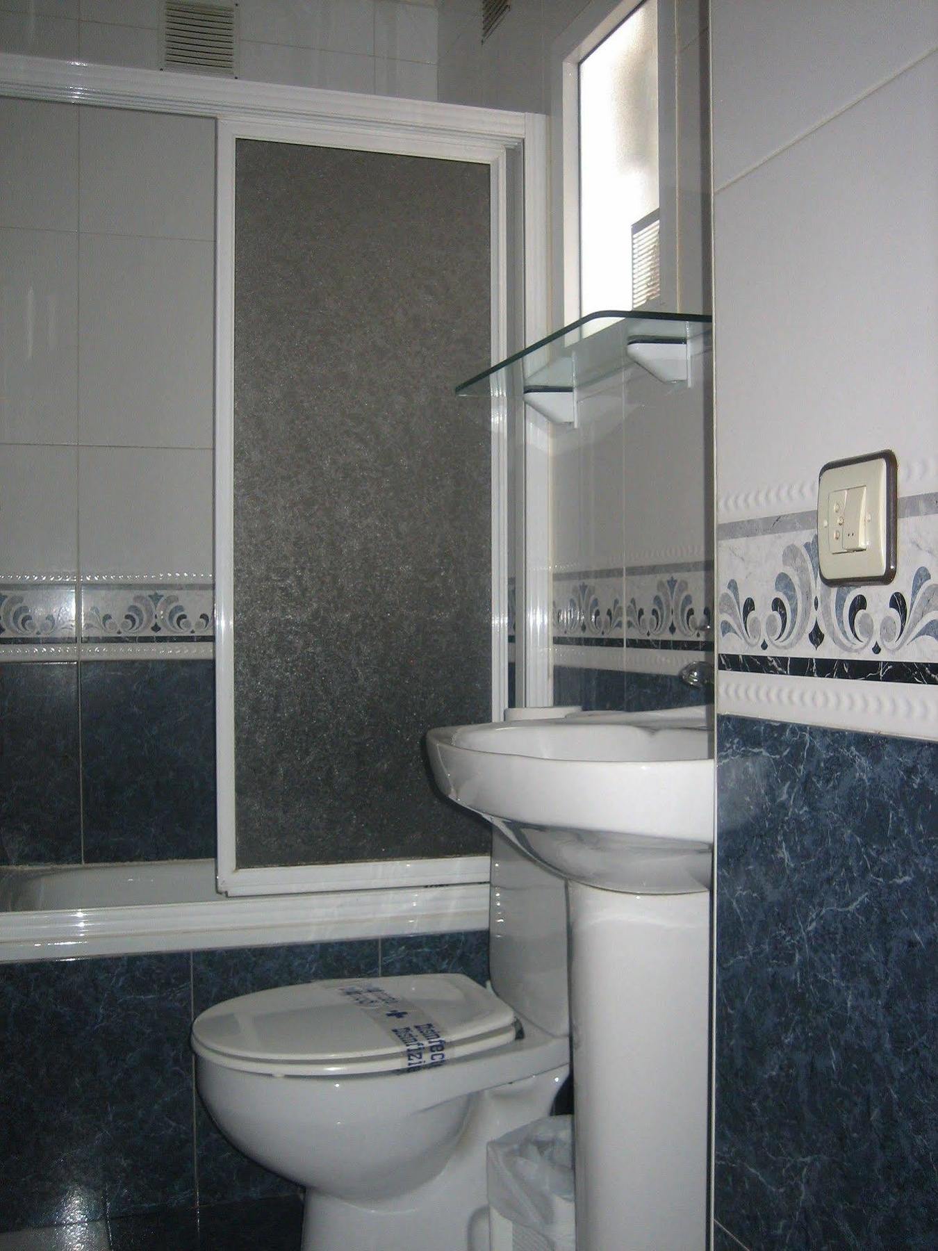 Hostal Restaurante La Trucha Benavente Zewnętrze zdjęcie