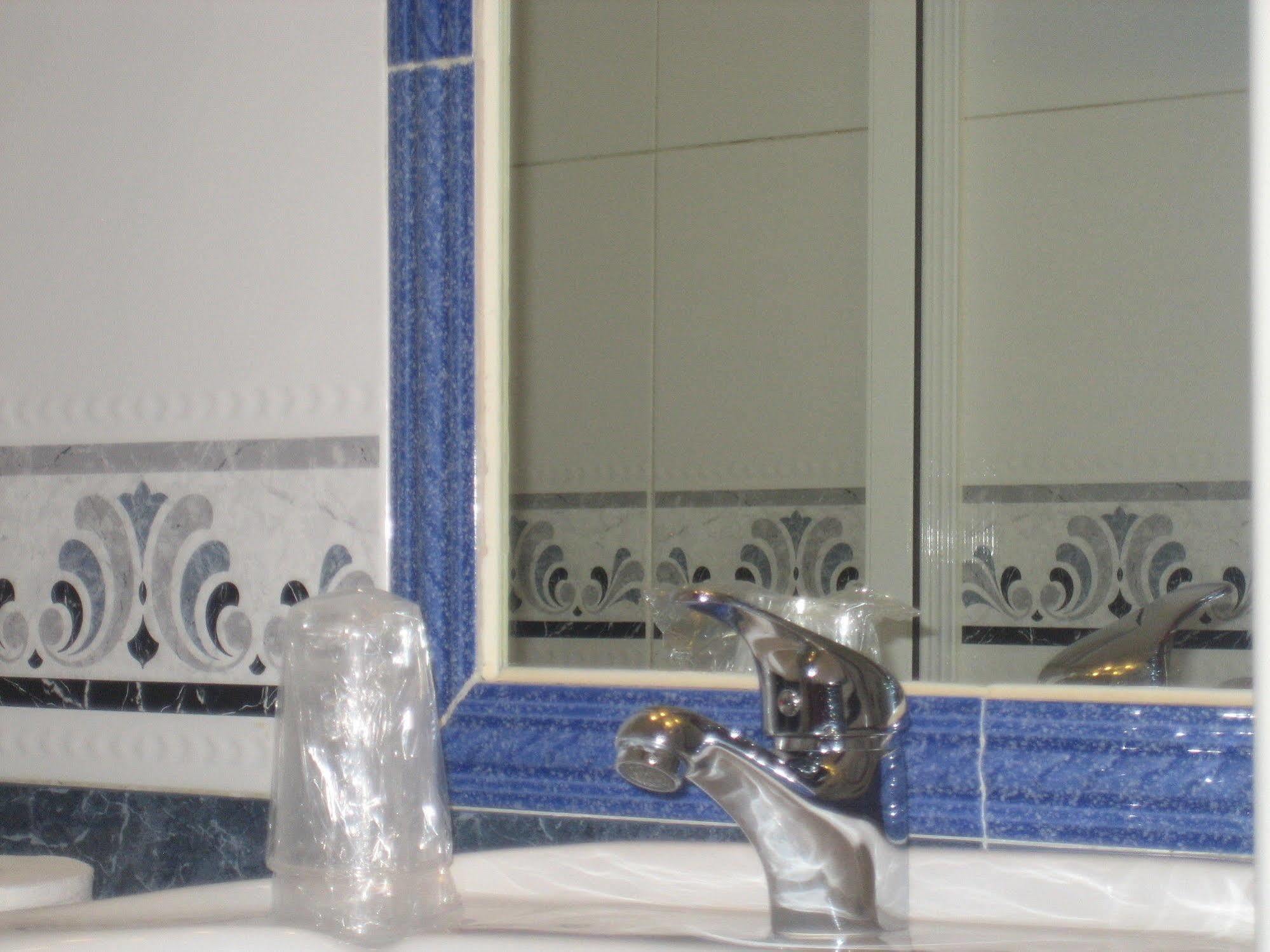 Hostal Restaurante La Trucha Benavente Zewnętrze zdjęcie